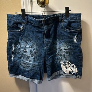 Haunted mansion shorts